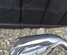 JPX 900 hot metal 5 iron