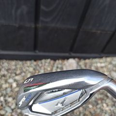 JPX 900 hot metal 5 iron