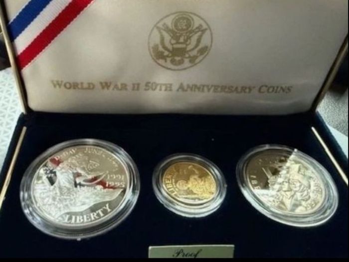 USA 1995 Gold Coin 5 Dollar Set WW2 Low Mintage