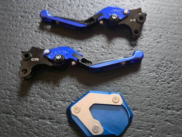 BMW R1200GS foldable levers