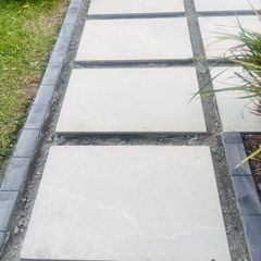 Paving Slabs 900x600