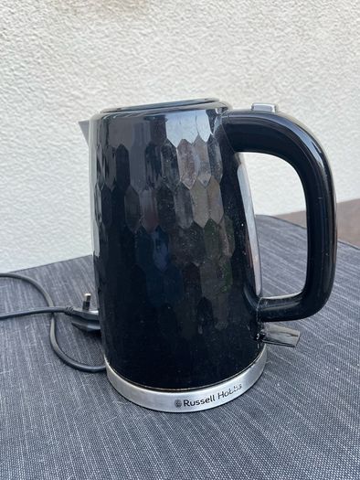 Black Russel Hobbs kettle