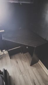 corner desk