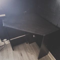 corner desk