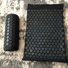 Acupuncture Mat and Headrest