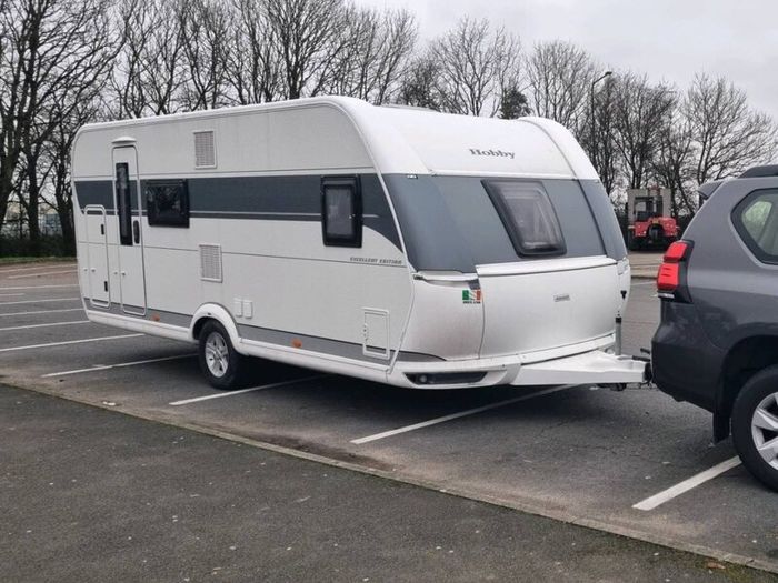 2023 Hobby 6 berth caravan, like new.
