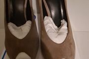 Guess - peep toe heels