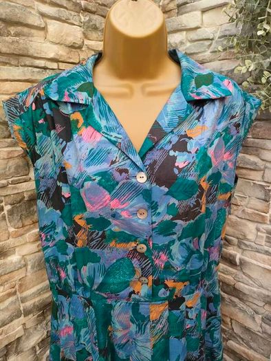 Vintage multi Shirt dress very 50s style ( Please Check Measurements ) Postage included