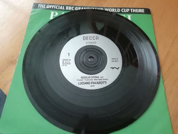 Pavarotti Italia 90 World Cup 7" Vinal Soundtrack