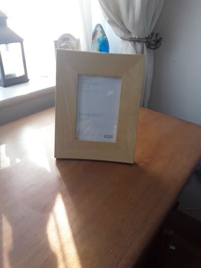 Small photo frame