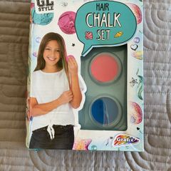Hair chalk