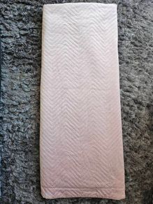 Ligjt pink Throw
