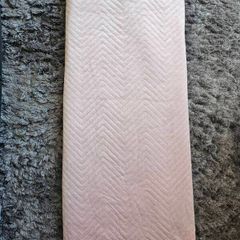 Ligjt pink Throw