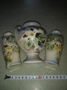 Antique Set Of 3 Small Vases Made In England.
