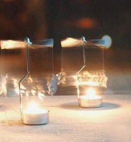 Tea Light Set with Spinning Cats on the Moon - nice gift