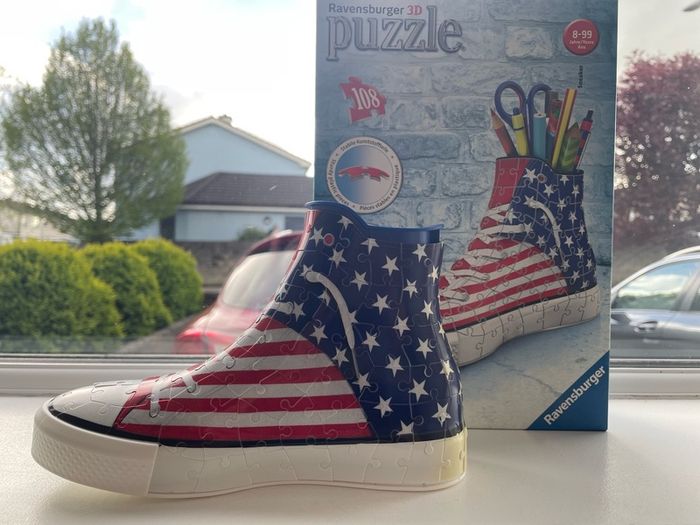 Ravensburger 3D Puzzle in style of high top runner