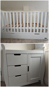 OBaby Cot Bed / Toddler Bed with Under-Bed Drawer & Matching Changing Unit