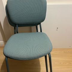 table and chairs