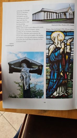 Archdiocese Of Armagh. A History By Monsignor Raymond Murray. Large Volume Book With Dustjacket In Very Good Condition.