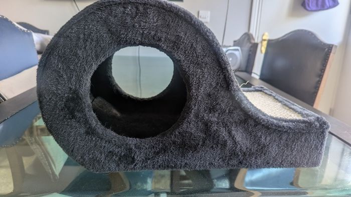 Cat Scratcher