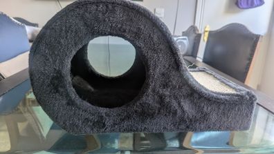 Cat Scratcher