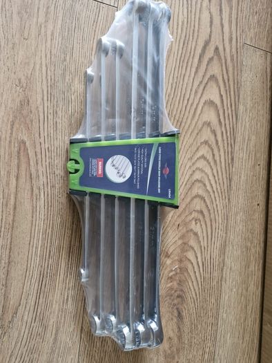 ring spanner set