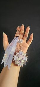 Flower Knows Knight Unicorn Eyeshadow and Charm in 02 Dreamy Lilac