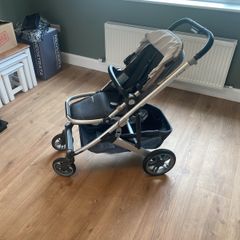 Uppababy Cruz