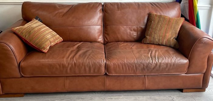 2 seater leather sofa