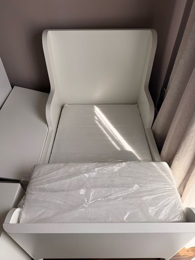 Ikea extendable bed