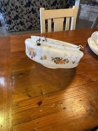 Milky glass antique floral pattern ceiling light shade