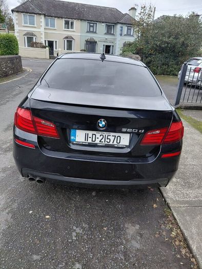 BMW 5-Series 2011