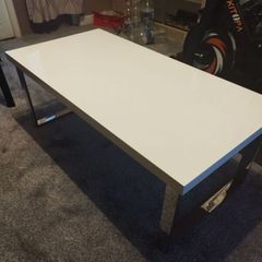 Coffee table white