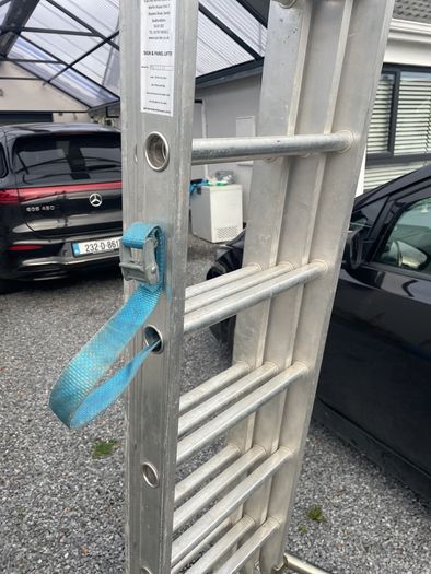 easi-dec extendable ladder with legs