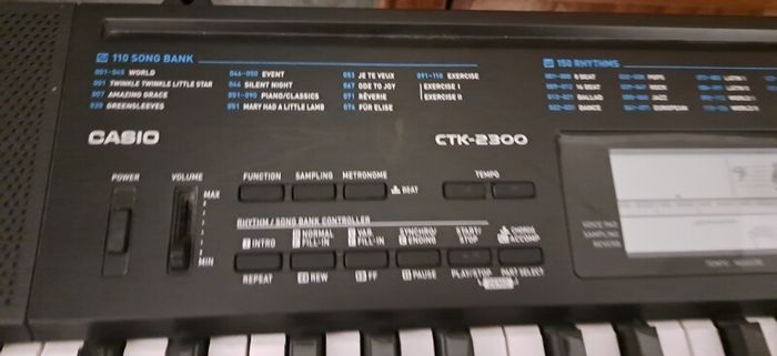 Casio keyboard with stand