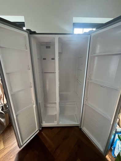 Candy American-Style Fridge Freezer