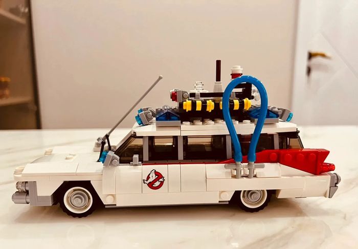 Ghost Busters Ecto-1 Movie Car Building Blocks DIY Toys Assembly Model For Kids Boys Girls Gifts Compatible with Lego 21108