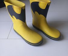 Children wellies