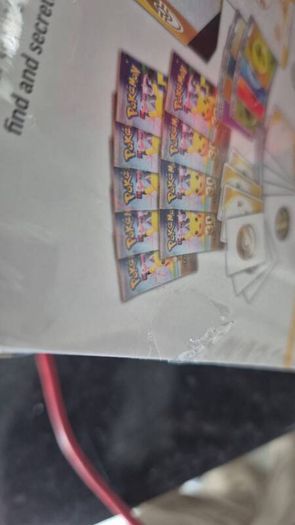 Pokemon 30TH Anniversary ETB