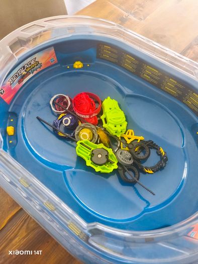 Beyblade X Drop Attack Battle Set