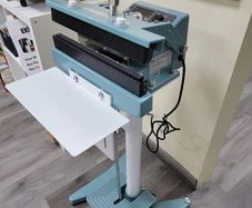 CNF Constant heat sealer