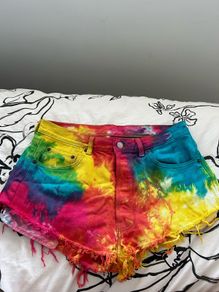 Levi's Shorts Womens Cut-Off Pride Faded Tie Dye Denim