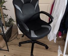 Gaming Chair and Monitor Desk