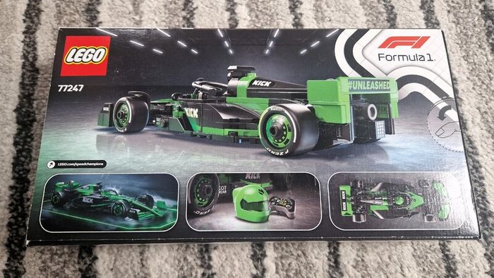 LEGO Speed Champions  77247 - Kick Sauber F1 Team C44 - Retired Set