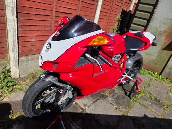 2006 Ducati 749s