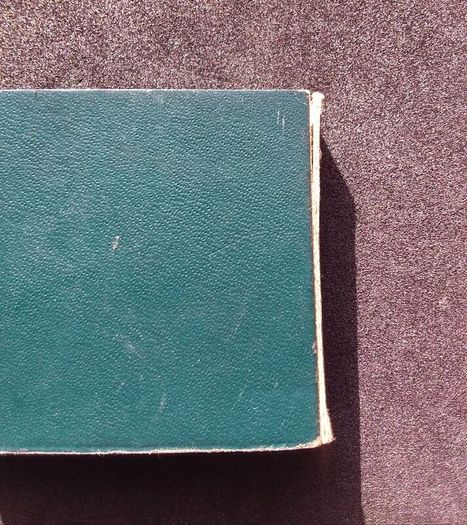 1951 Festival of Britain Crown Coins,- Complete Matching Pair ( Maroon and Teal Sets )