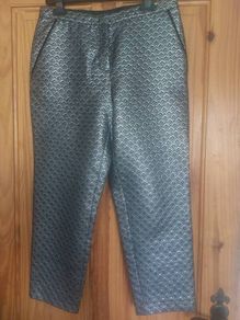 Marks and Spencers silver brocade cropped pants (free post)