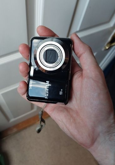 Fujifilm Finepix AX300 Y2K Retro Digital Camera