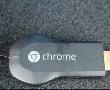Google Chromecast 1st Gen No cables or plug