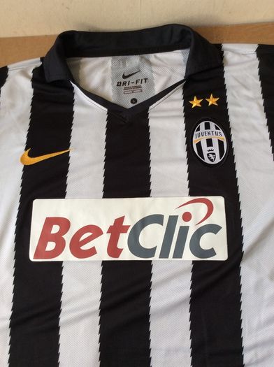 Juventus Jersey. Season 2010/2011. Official Nike Home Jersey. Authentic Original From 2010. Not A Modern Day Remake.